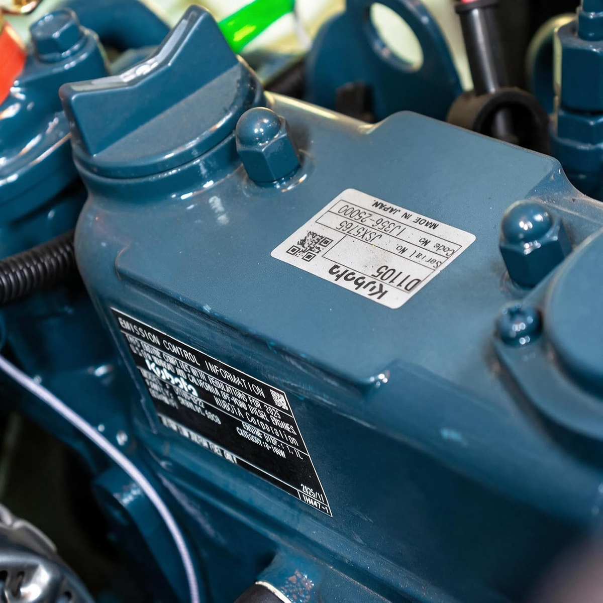 Chargeuse compacte sur chenilles MS1000 avec moteur diesel Kubota