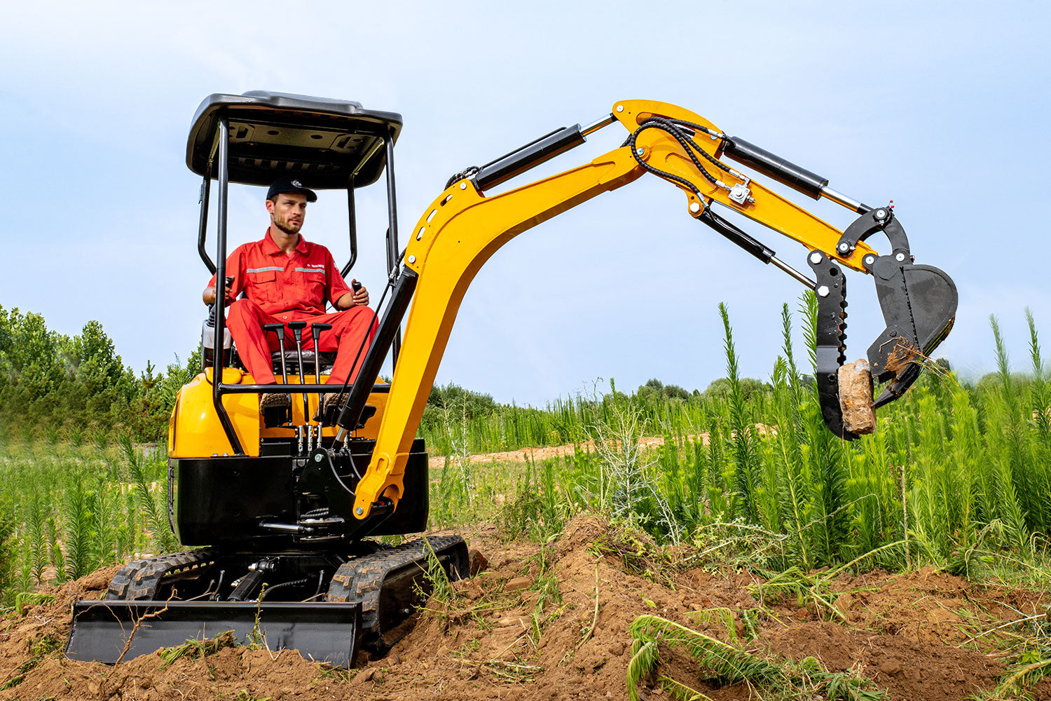 Mini Concider Factors to Consider When Buying a Mini Excavator – MMS INDUSTRIAL