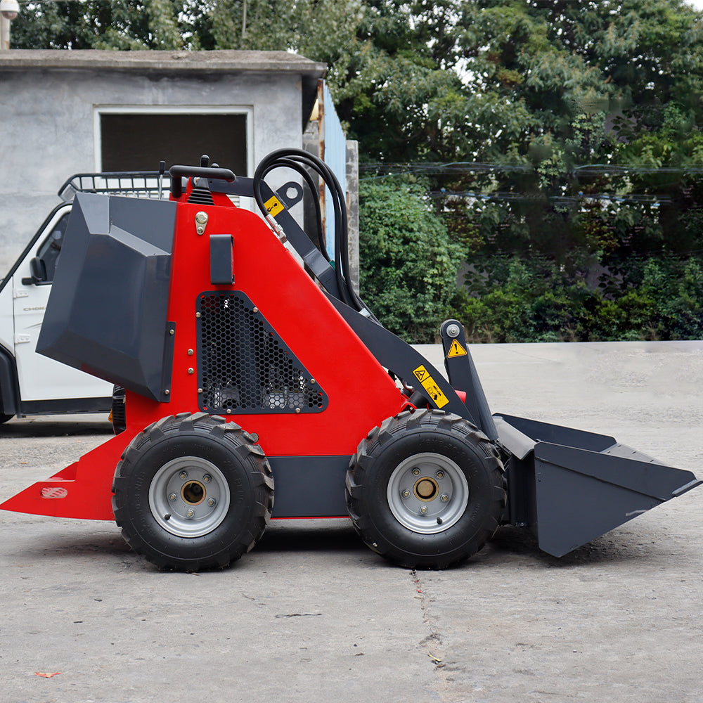 MS320L 13.5 HP, 665 Kg Mini Stand On Skid Steer Wheel Loader